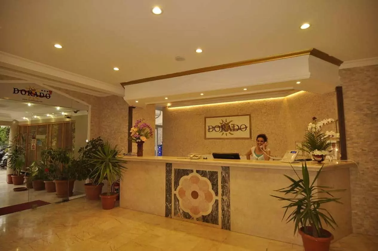 CLUBDORADO_SHABAVIZ (3).jpg